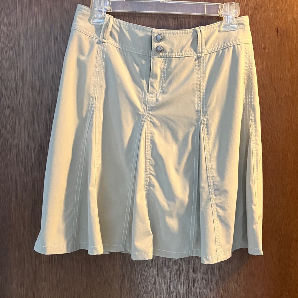 Athleta Beige Fit and Flared Skort with Shorts Liner - Size 4